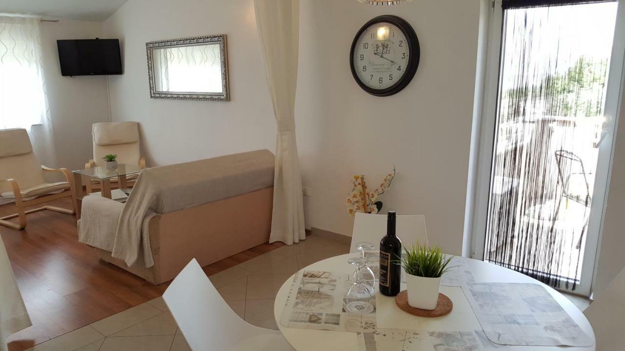 Apartments Crikvenica Eksteriør billede